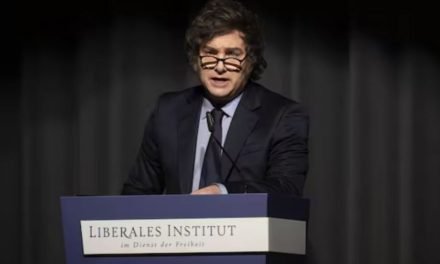 GOBIERNO DE MILEI ANUNCIA SU RETIRO DE LA OMS