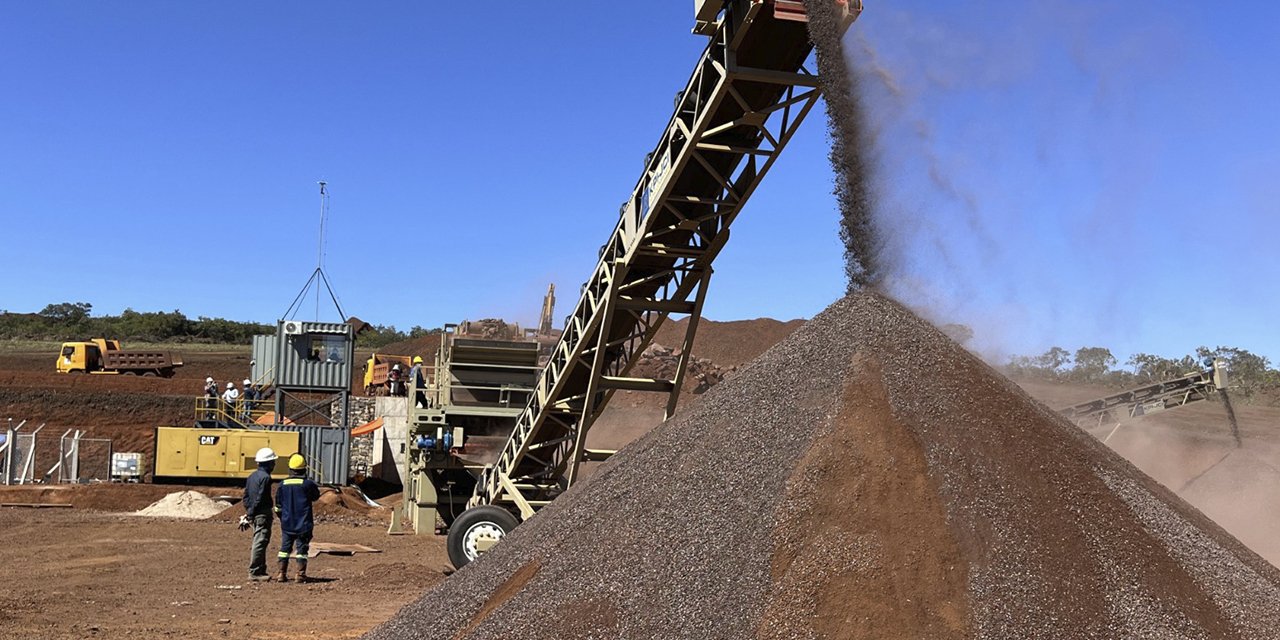 HOY ARRANCA LA PRODUCCIÓN DE HIERRO EN LA SIDERÚRGICA EL MUTÚN