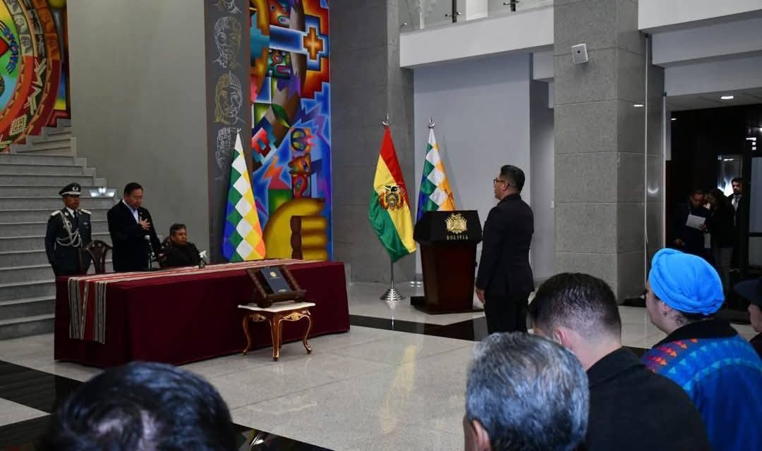 ZENÓN MAMANI ASUME COMO MINISTRO  DE DESARROLLO PRODUCTIVO