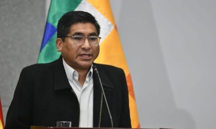 MINISTRO DE DESARROLLO PRODUCTIVO RENUNCIA Y ADVIERTE QUE ARCE “NOS PUEDE ESTAR ENGAÑANDO”