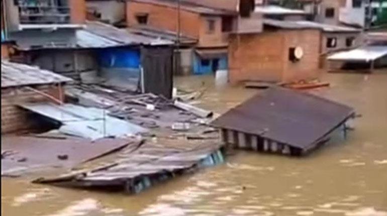 TIPUANI Y OTRAS POBLACIONES DE LA PAZ VUELVEN A INUNDARSE