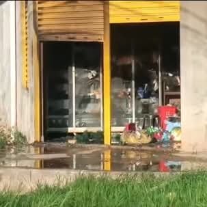 DOS INCENDIOS DE GRAN MAGNITUD DEJAN CUANTIOSAS PÉRDIDAS