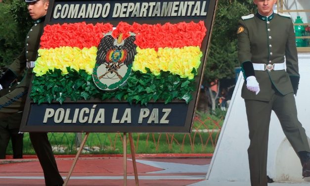 CON OFRENDAS FLORALES DAN INICIO A LOS ACTOS EN CONMEMORACIÓN DE LOS 40 AÑOS DE EL ALTO