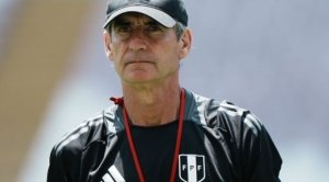 “OJALÁ QUE VISCARRA NO TAPE COMO ESTÁ TAPANDO EN ALIANZA” DICE DT DE PERÚ