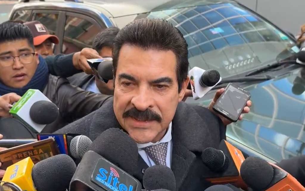 MANFRED REPROCHA A LOS QUE NO ASISTEN A REUNION CON EL GOBIERNO