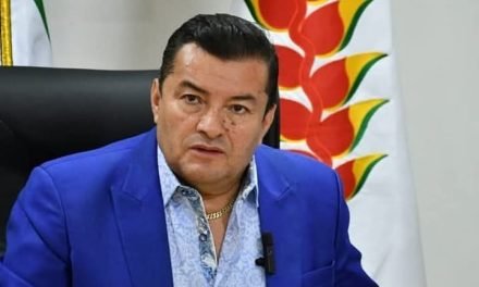 JHONNY FERNÁNDEZ CONFIRMA PARTICIPACIÓN EN CUMBRE CONVOCADA POR EL PRESIDENTE