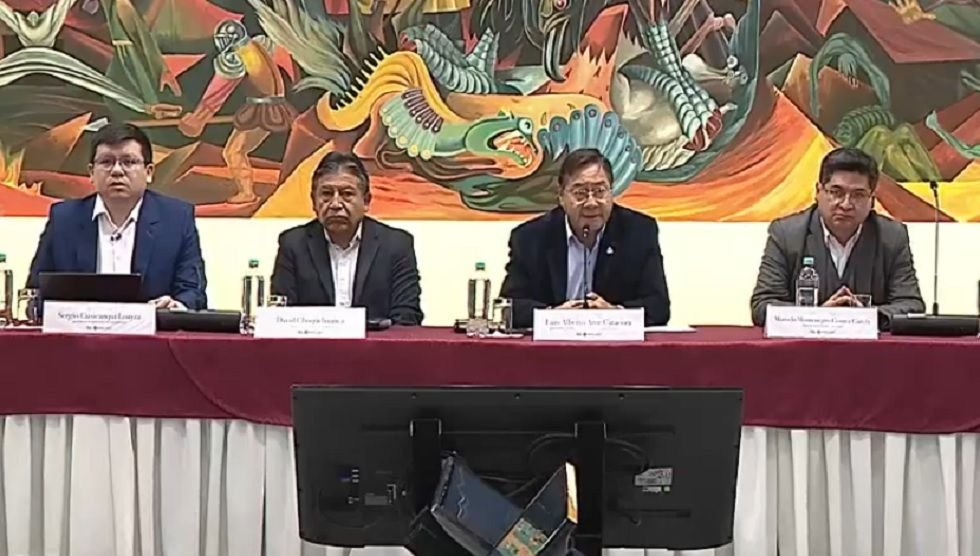 ARCE INSTALA SESIÓN DEL CONSEJO DE AUTONOMÍAS PARA ATENDER DESASTRES NATURALES