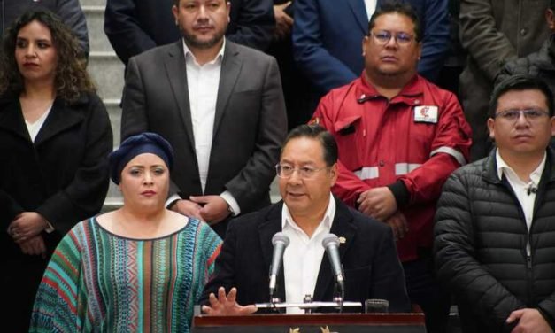 LUIS ARCE ANUNCIA 10 MEDIDAS POR ESCASEZ DE CARBURANTES