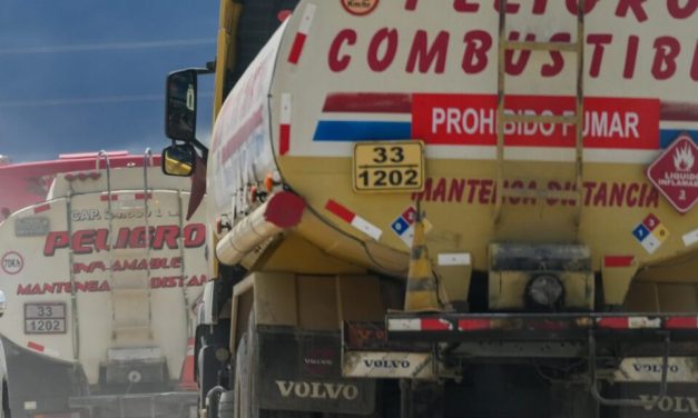 YPFB ASEGURA QUE SE LLEGÓ AL 100% DE LOS DESPACHOS DE COMBUSTIBLES EN LA PAZ