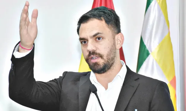 “TENEMOS UN CORRALITO DE DÓLARES EN LA ASAMBLEA”, DICE DEL CASTILLO