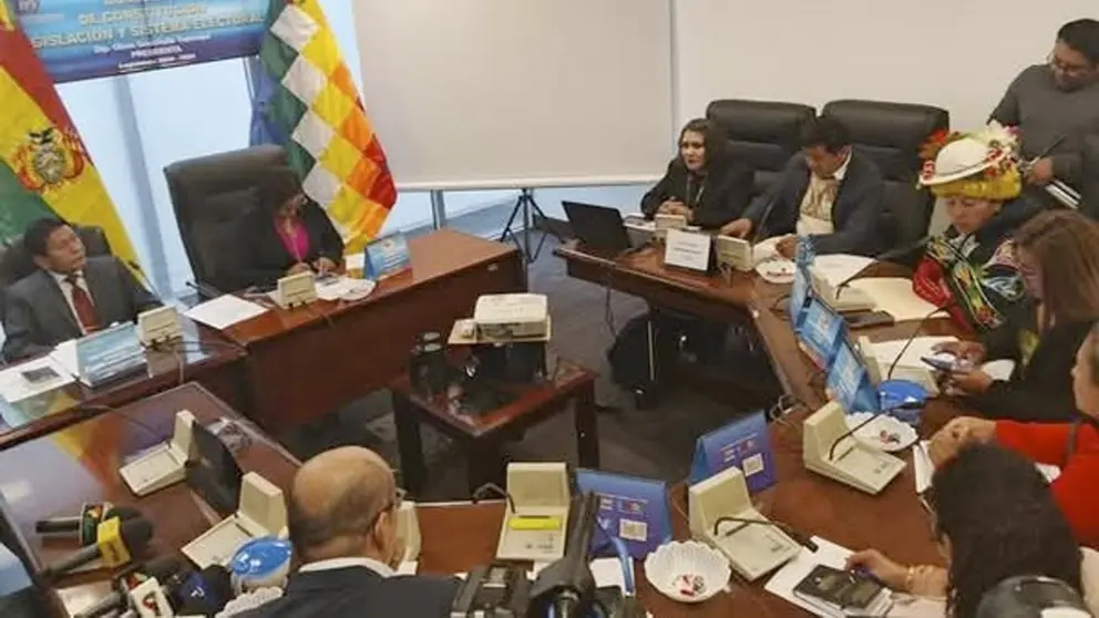 DIPUTADOS APRUEBA PROYECTO DE LEY QUE IMPLEMENTA EL TREP