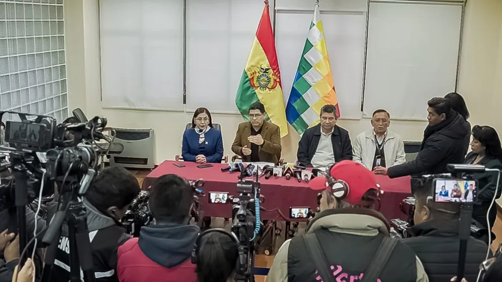 DISTRITALES DEBEN EVALUAR LA APLICACIÓN DE CLASES VIRTUALES O TOLERANCIA