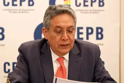 EMPRESARIOS PIDEN REUNIÓN CON EL PRESIDENTE SOBRE EL INCREMENTO SALARIAL