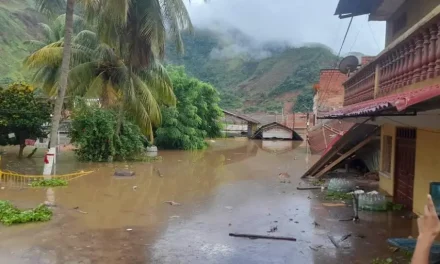 SENAMHI EMITE ALERTA NARANJA POR LLUVIAS Y TORMENTAS ELÉCTRICAS