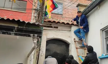 EVISTAS Y ARCISTAS A LA CABEZA DE CUÉLLAR SE DISPUTAN LA SEDE DEL MAS