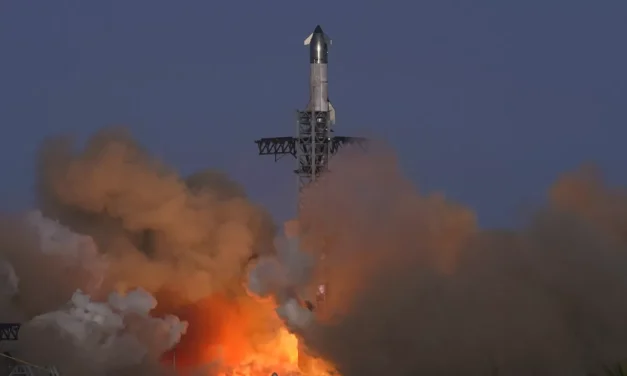 LA NAVE ESPACIAL STARSHIP DE SPACEX EXPLOTA EN PLENO VUELO POR SEGUNDA VEZ