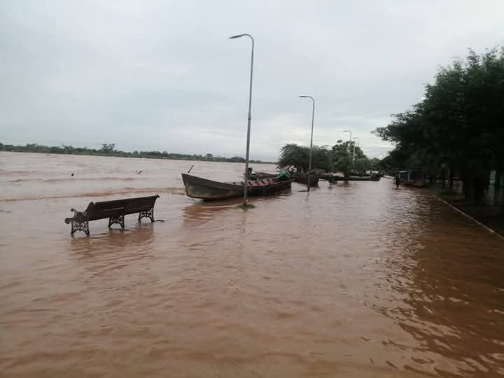 RURRENABAQUE SE INUNDA Y EVACUACIÓN SE DIFICULTA POR FALTA DE COMBUSTIBLE