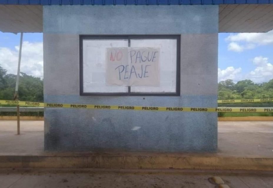 PRODUCTORES TOMAN TRANCAS EN EL NORTE CRUCEÑO POR ESCASEZ DE COMBUSTIBLE