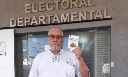 CIDOB FORMALIZA PRESENTACIÓN DE REQUISITOS PARA SU REGISTRO ELECTORAL ANTE EL TSE