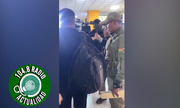 APREHENDEN AL DIPUTADO RICHARD RIBERA AL LLEGAR A LA PAZ