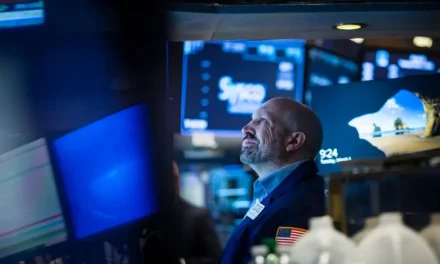 WALL STREET VOLVIÓ A CAER CON FUERZA EN MEDIO DE LA INCERTIDUMBRE POR LOS ARANCELES
