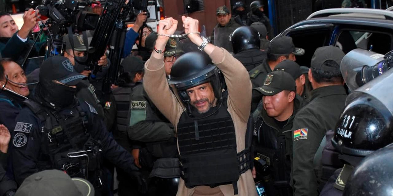 CAMACHO EXIGE QUE “PARE LA PERSECUCIÓN” TRAS LA APREHENSIÓN DEL ABOGADO VALDA