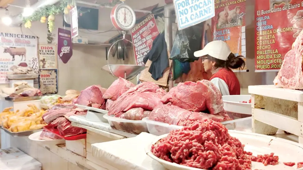 GOBIERNO CONVOCA A CARNICEROS A UNA REUNIÓN DEBIDO AL ALTO PRECIO DE LA CARNE