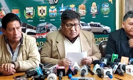 CHOFERES SUSPENDEN PARO NACIONAL TRAS CAMBIO DE PRESIDENTE DE LA ABC