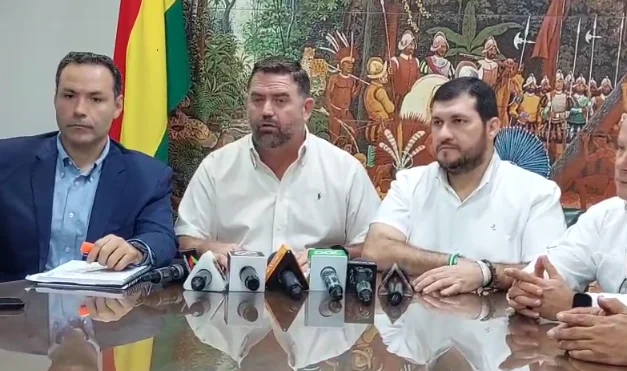 CÍVICOS Y COMITÉ MULTISECTORIAL EXIGEN CAMBIOS EN LA ECONOMÍA DEL PAÍS