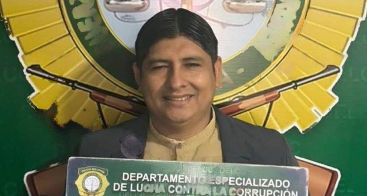PRESENTAN ACUSACIÓN FORMAL CONTRA DIPUTADO POR DESOBEDIENCIA A RESOLUCIONES