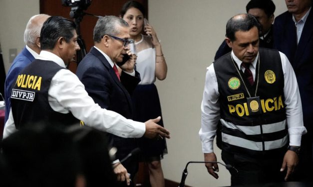 EL EXPRESIDENTE DE PERÚ ES CONDENADO A 15 AÑOS DE CÁRCEL POR LAVADO DE ACTIVOS