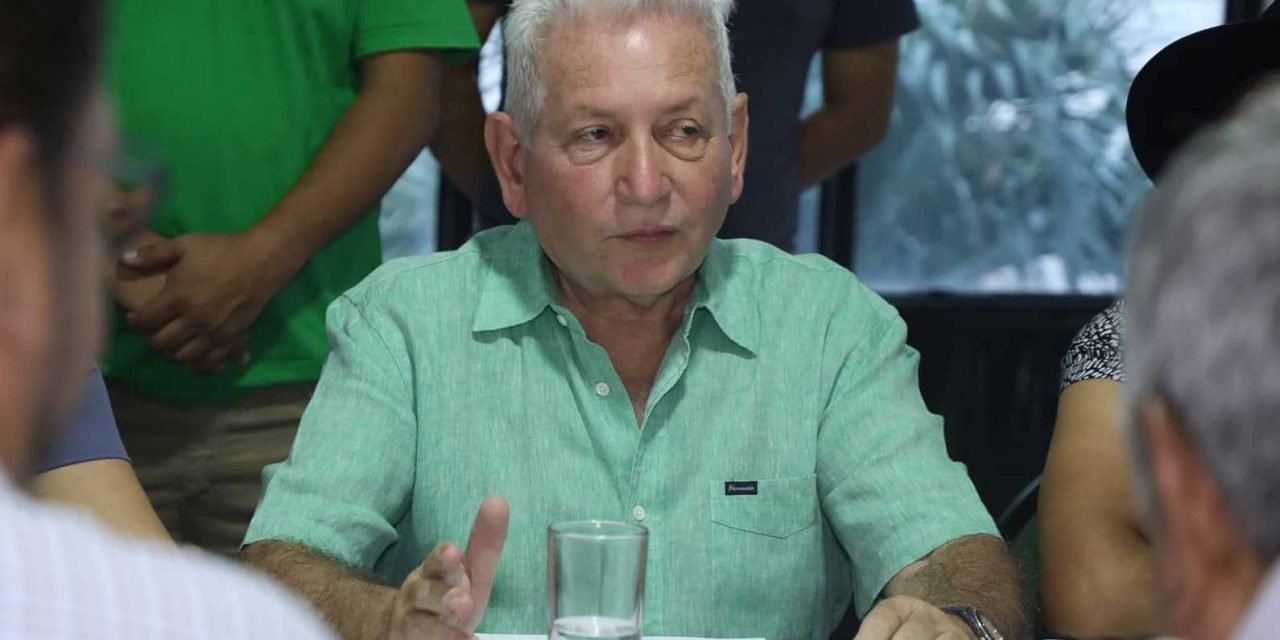 DEMÓCRATAS SOPESA SU PREACUERDO CON TUTO Y DICE QUE ‘LAS COSAS HAN CAMBIADO’