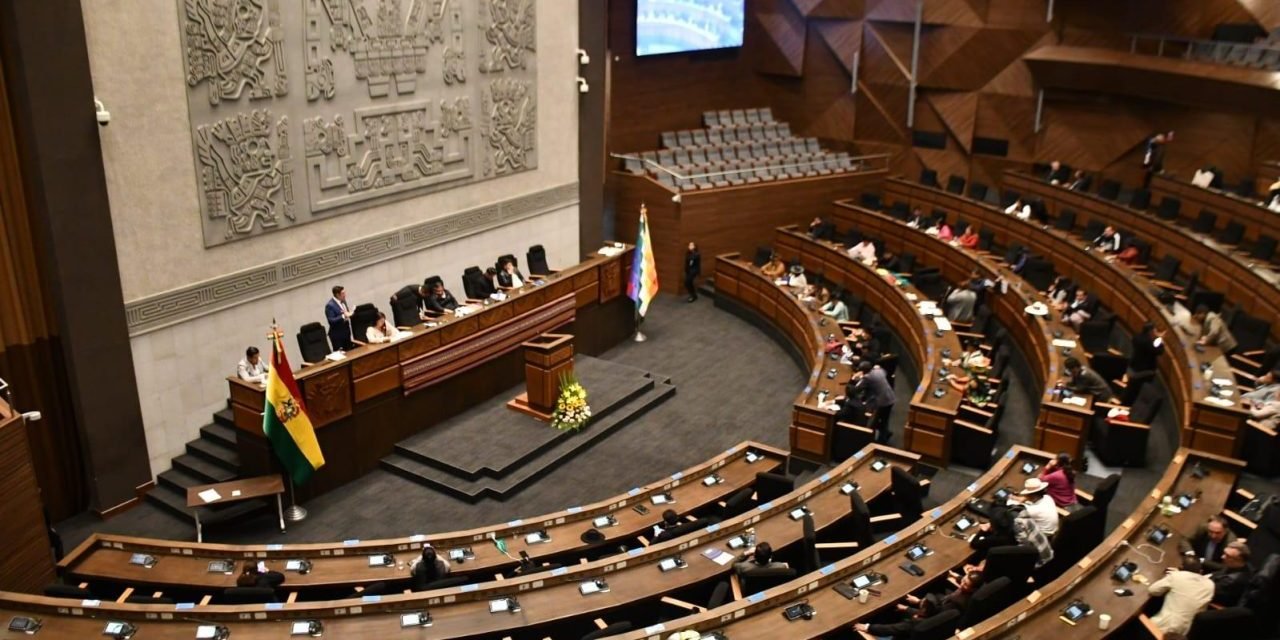 CHOQUEHUANCA CONVOCA A ASAMBLEA PARA CONSIDERAR CRÉDITO POR $US 100 MM