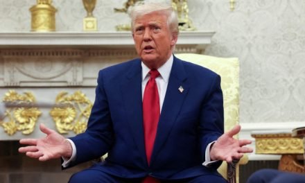 DONALD TRUMP PAUSÓ LOS ARANCELES RECÍPROCOS PERO LOS AUMENTÓ A 125% PARA CHINA