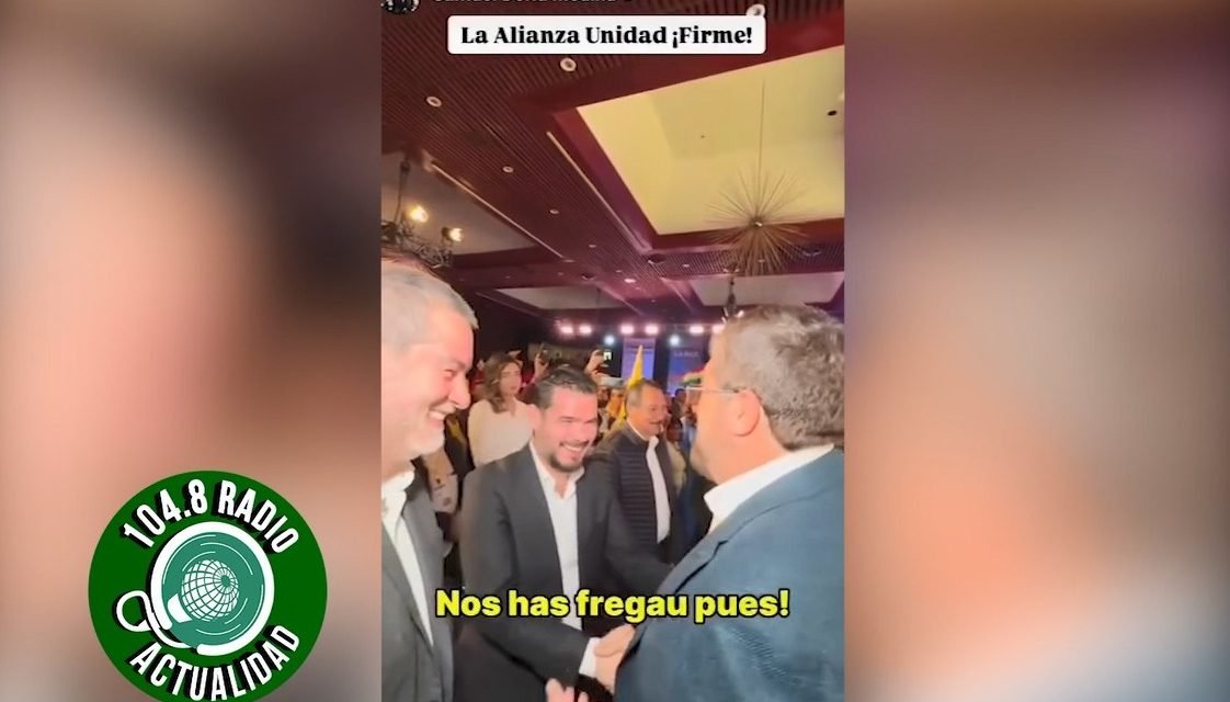 SAMUEL SE RÍE DE LA «LISTA NEGRA» ESTRECHANDO LA MANO A EFRAÍN SUÁREZ DE CREEMOS