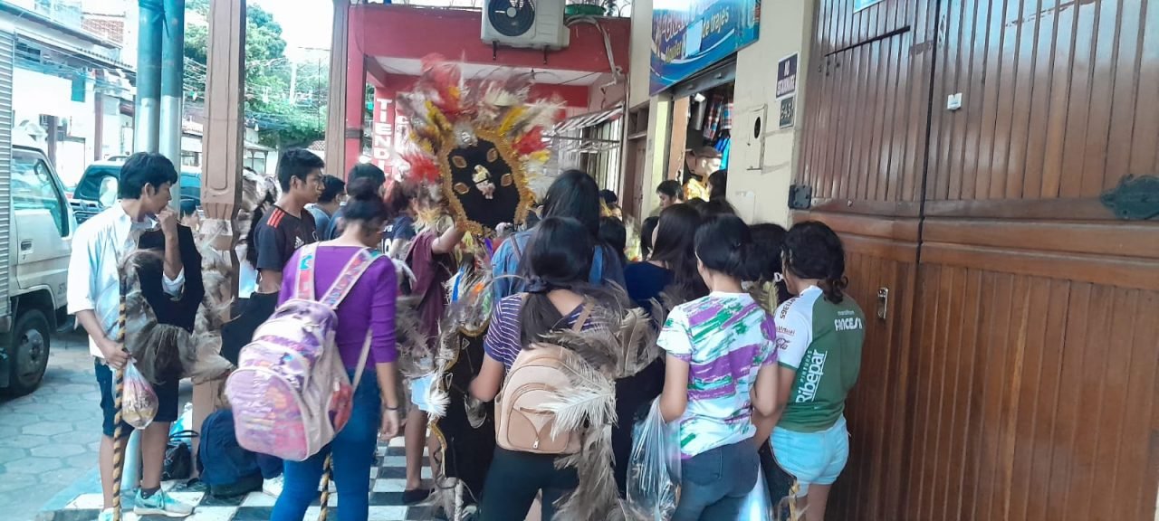 DEMANDA DE DISFRASES POR EL «DÍA DE LA MADRE»