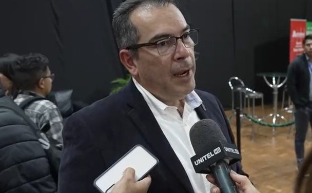 GOBERNACIÓN Y TRANSPORTISTAS LLEGAN A UN ACUERDO Y LEVANTAN PROTESTAS