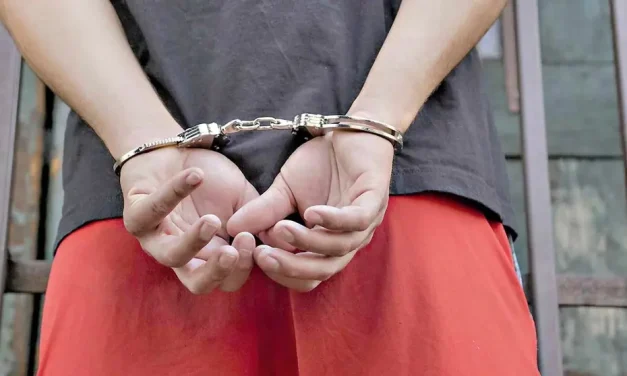 APREHENDEN A SOSPECHOSO DEL FEMINICIDIO DE SU CONCUBINA EN SANTA CRUZ