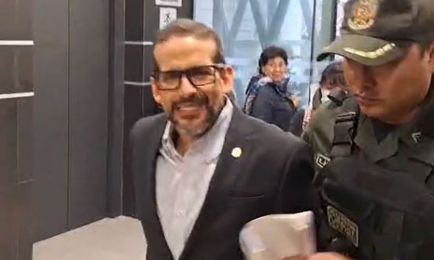 DENIEGAN LA LIBERTAD A CAMACHO Y SU DEFENSA ANUNCIA ACCIONES INTERNACIONALES