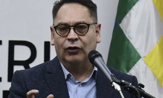 GOBIERNO CALIFICA DE ACTO DELICTIVO EXPLOSIÓN CERCA DE LA CASA DE VOCAL