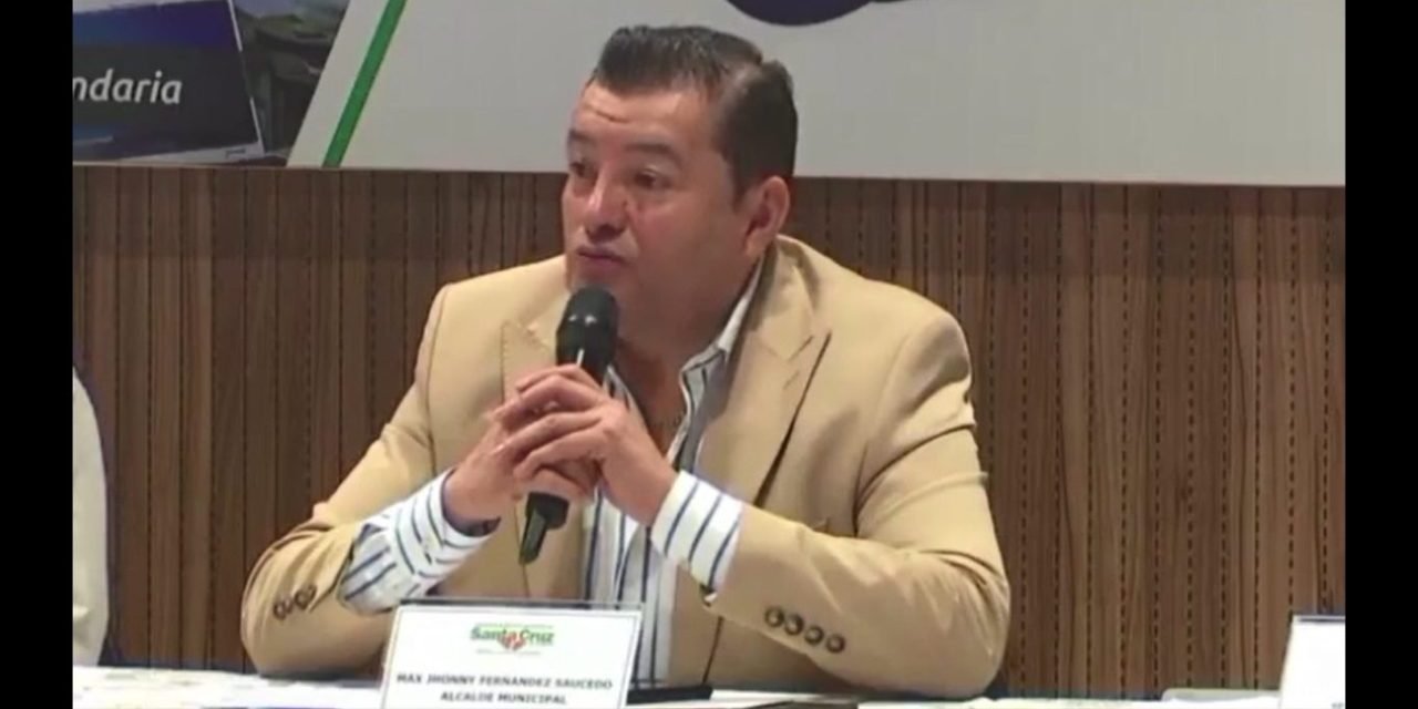 JHONNY FERNÁNDEZ NIEGA ACUERDO CON EVO MORALES