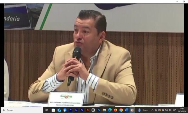 JHONNY FERNÁNDEZ NIEGA ACUERDO CON EVO MORALES