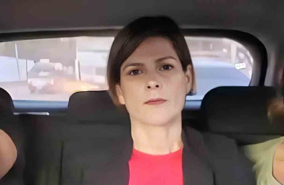 APREHENDEN A LA JUEZA LILIAN MORENO EN LA DOBLE VÍA A LA GUARDIA