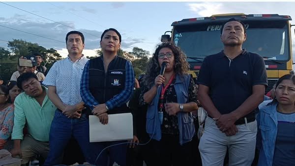 DAN  CUARTO INTERMEDIO EN EL BLOQUEO DE  PAILÓN