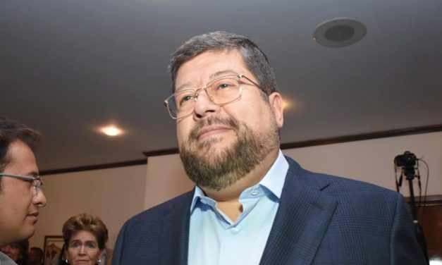 SAMUEL YA ELIGIÓ AL ACOMPAÑANTE DE FÓRMULA Y ANUNCIARÁ EL NOMBRE EL 14 DE MAYO