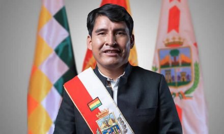 GOBERNADOR DE CHUQUISACA EN TERAPIA INTENSIVA TRAS ACCIDENTE