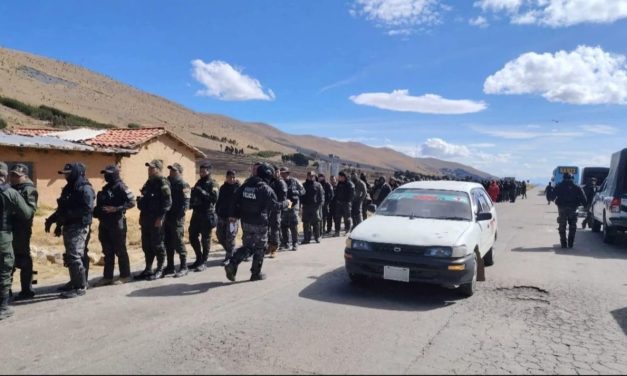 RESTABLECEN CONEXIÓN VIAL ENTRE COCHABAMBA Y EL RESTO DEL PAÍS TRAS BLOQUEOS