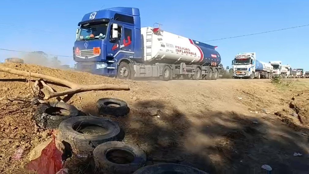 CUARTO INTERMEDIO DA UN RESPIRO EN SAN JULIÁN, PERO CONTINUA EL BLOQUEO