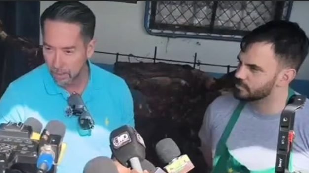 PLANTEL DE BLOOMING DEJA COLGADOS A CRONENBOLD Y DEL CASTILLO