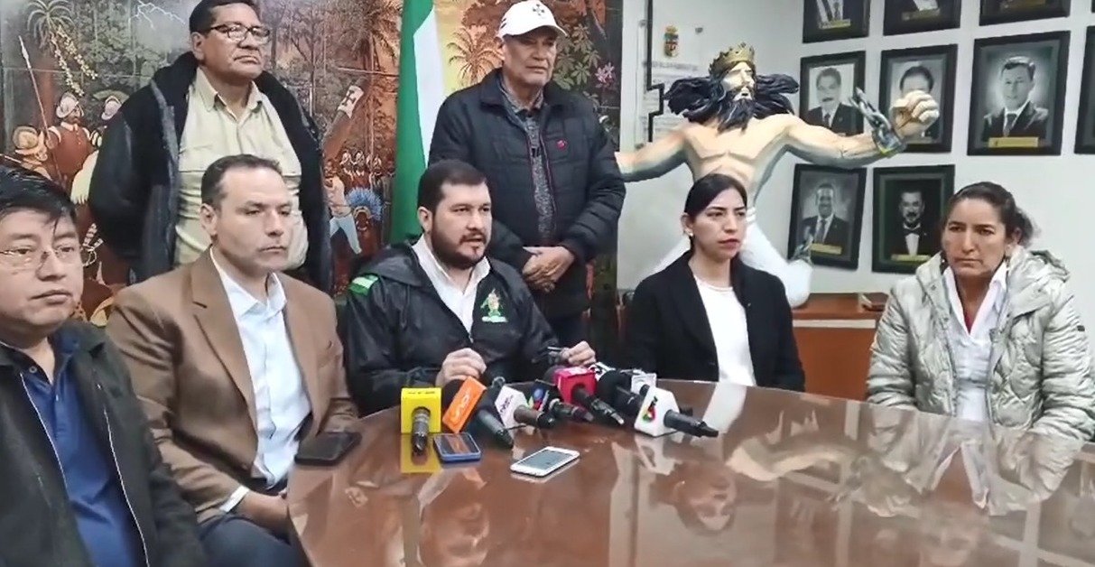 COMITÉ CÍVICO ANUNCIA PARO SI SE PONE EN RIESGO LAS ELECCIONES